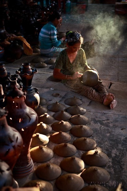 Gốm Chăm được UNESCO đưa vào Di sản Văn hóa phi vật thể cần được bảo vệ khẩn cấp. (Nguồn: TTXVN)