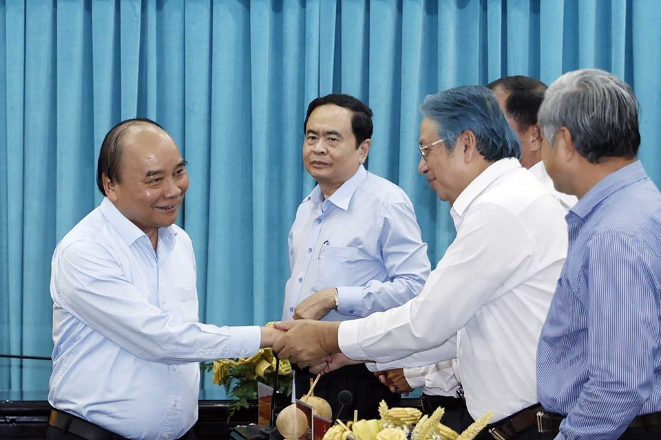 Chiều 1/7, tại thành phố Bến Tre, Chủ tịch nước Nguyễn Xuân Phúc làm việc với Ban Thường vụ Tỉnh ủy Bến Tre. (Ảnh: Thống Nhất/TTXVN)