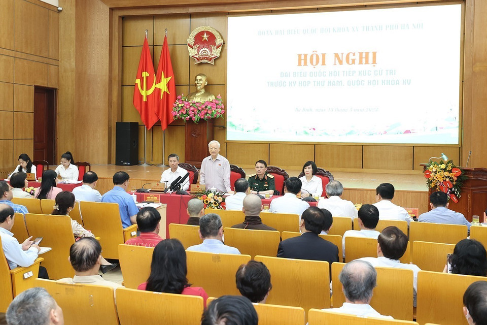 Quang cảnh buổi tiếp xúc cử tri các quận Đống Đa, Ba Đình và Hai Bà Trưng của Tổng Bí thư Nguyễn Phú Trọng. (Ảnh: Trí Dũng/TTXVN)