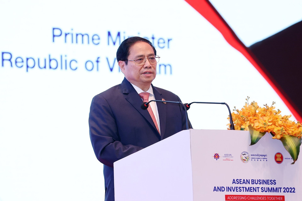 Hình ảnh Thủ tướng Phạm Minh Chính phát biểu tại Hội nghị thượng đỉnh kinh doanh và đầu tư ASEAN 2022. (Ảnh: Dương Giang/TTXVN)