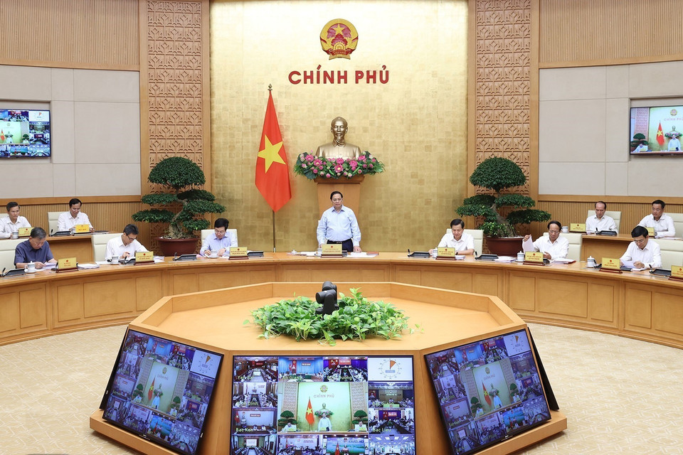 Sáng 4/7, tại Hà Nội, Thủ tướng Phạm Minh Chính chủ trì Hội nghị trực tuyến Chính phủ với các địa phương và phiên họp Chính phủ thường kỳ tháng 6 năm 2022. (Ảnh: Dương Giang/TTXVN)