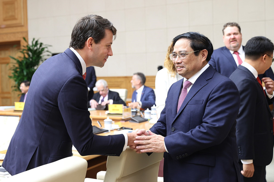 Thủ tướng Phạm Minh Chính với các đại biểu tham dự hội nghị. (Ảnh: Dương Giang/TTXVN)