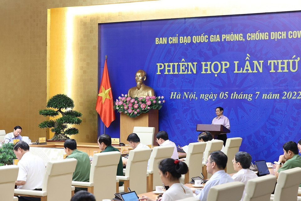Sáng 5/7, tại Hà Nội, Thủ tướng Phạm Minh Chính chủ trì phiên họp lần thứ 15 của Ban Chỉ đạo Quốc gia phòng, chống dịch COVID-19 với các tỉnh, thành phố trong cả nước theo hình thức trực tuyến. (Ảnh:Dương Giang/TTXVN)