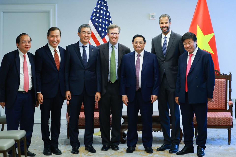 Thủ tướng Phạm Minh Chính tiếp ông Marc Allen, Giám đốc chiến lược Tập đoàn Boeing. (Ảnh: Dương Giang/TTXVN)