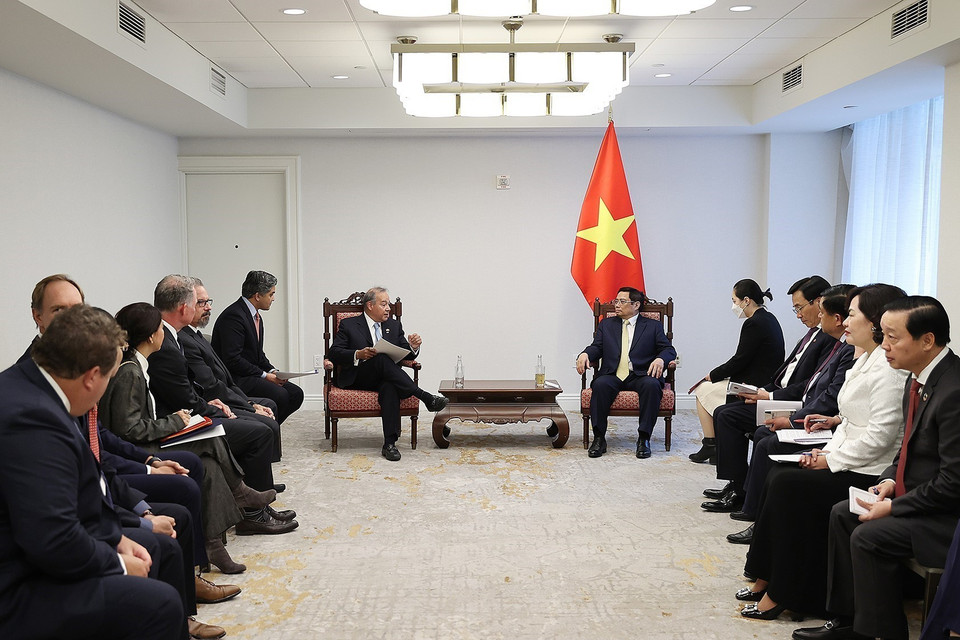 Thủ tướng Phạm Minh Chính tiếp một số tập đoàn Hoa Kỳ đang đầu tư tại Việt Nam. (Ảnh: Dương Giang/TTXVN)