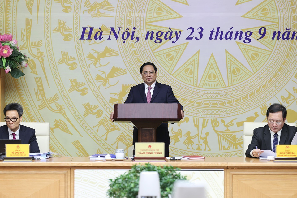 Thủ tướng Phạm Minh Chính chủ trì hội nghị phát triển thị trường khoa học và công nghệ. (Ảnh: Dương Giang/TTXVN)