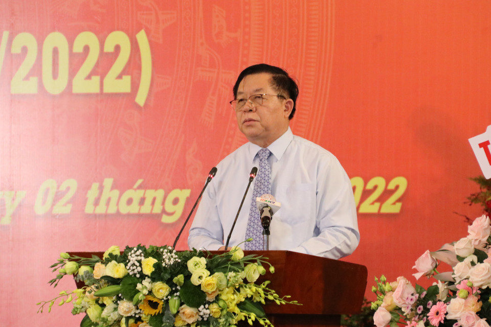 Trưởng ban Tuyên giáo Trung ương Nguyễn Trọng Nghĩa phát biểu tại buổi họp mặt. (Ảnh: Thu Hương/TTXVN)