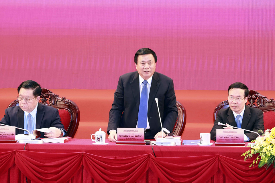 Ông Nguyễn Xuân Thắng, Ủy viên Bộ Chính trị, Giám đốc Học viện Chính trị quốc gia Hồ Chí Minh, Chủ tịch Hội đồng Lý luận Trung ương phát biểu. (Ảnh: Doãn Tấn/TTXVN)