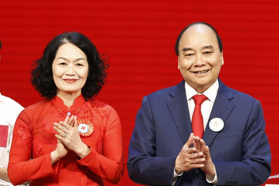 Chủ tịch nước Nguyễn Xuân Phúc được suy tôn là Chủ tịch danh dự Hội Chữ thập Đỏ Việt Nam. (Ảnh: Thống Nhất/TTXVN)