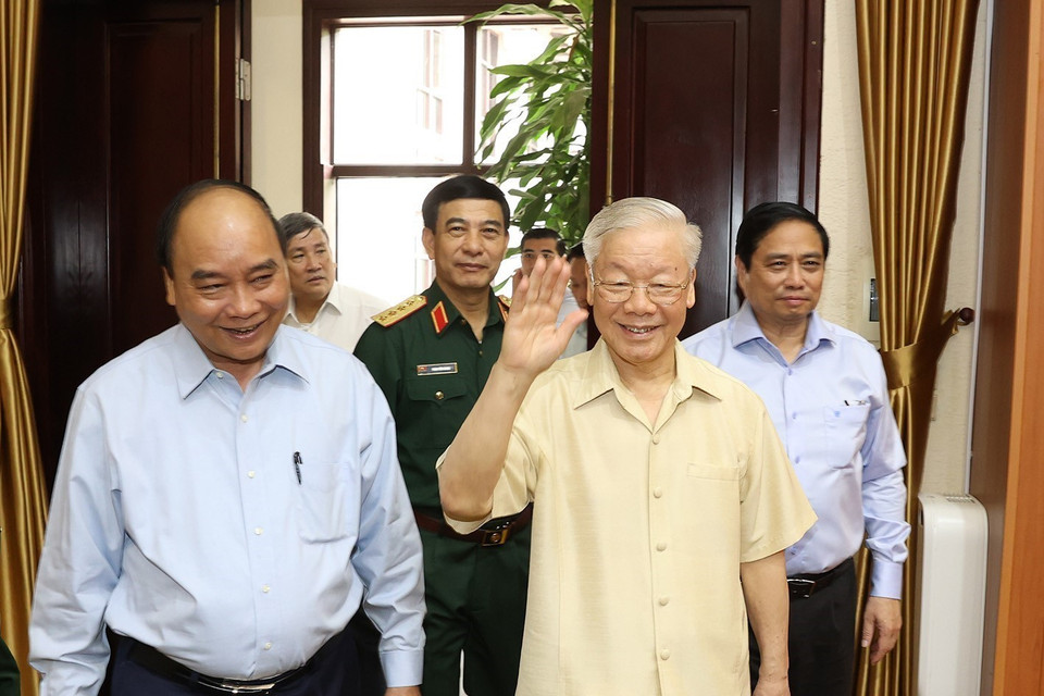 Tổng Bí thư Nguyễn Phú Trọng, Chủ tịch nước Nguyễn Xuân Phúc, Thủ tướng Chính phủ Phạm Minh Chính đến dự hội nghị. (Ảnh: Trí Dũng/TTXVN)