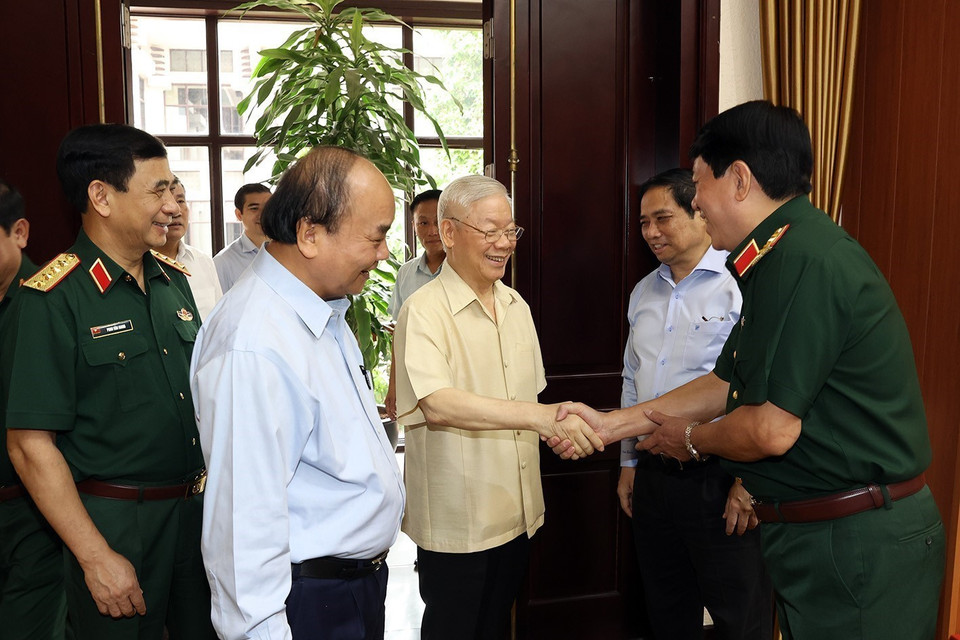 Tổng Bí thư Nguyễn Phú Trọng, Chủ tịch nước Nguyễn Xuân Phúc, Thủ tướng Phạm Minh Chính với đại biểu dự hội nghị. (Ảnh: Trí Dũng/TTXVN)