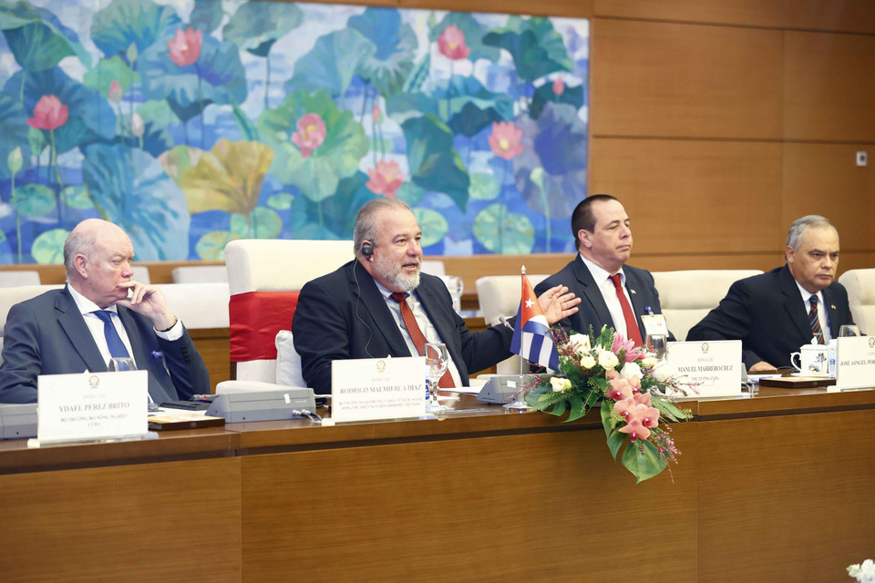 Thủ tướng Cuba Manuel Marrero Cruz và đoàn đại biểu Cuba. (Ảnh: Doãn Tấn/TTXVN)