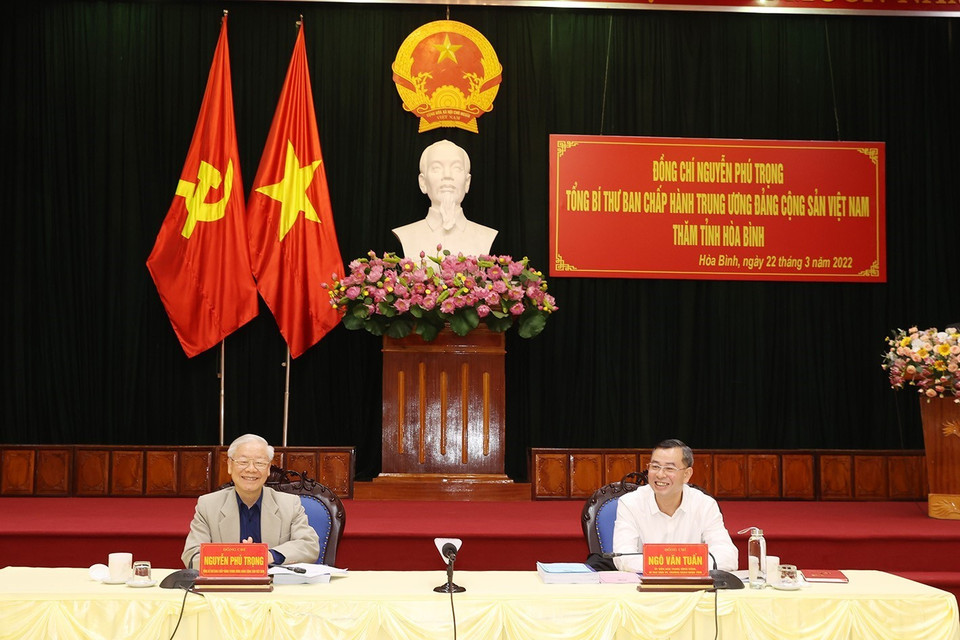 Tổng Bí thư Nguyễn Phú Trọng tại buổi làm việc với lãnh đạo tỉnh Hòa Bình. (Ảnh: Trí Dũng/TTXVN)