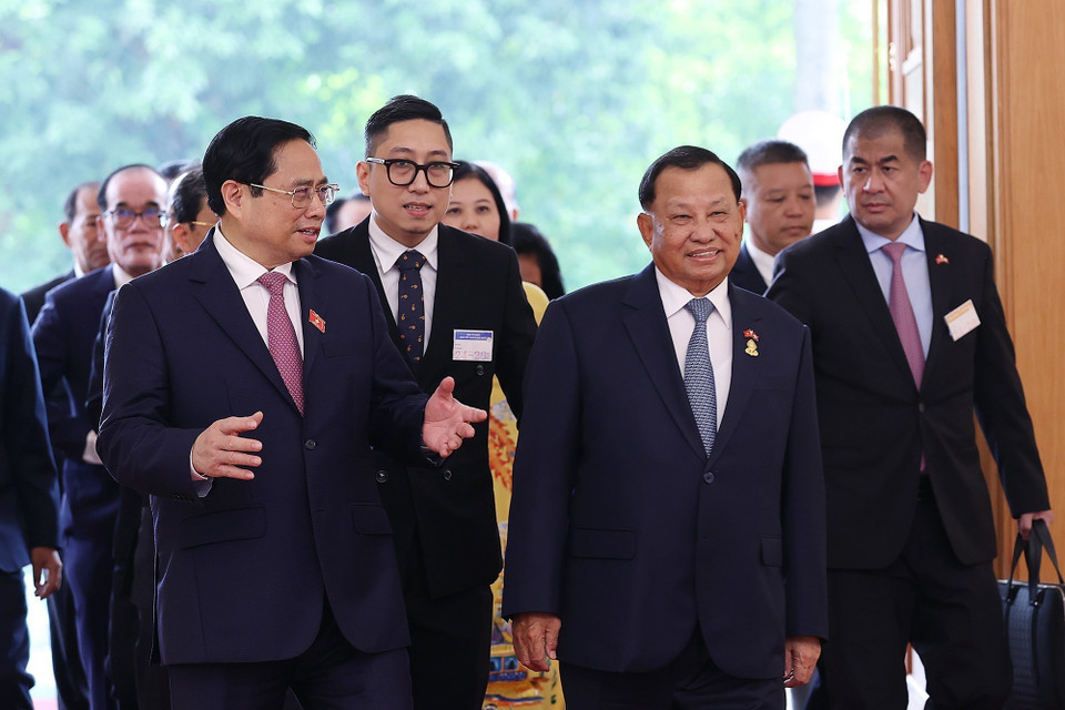 Thủ tướng Phạm Minh Chính tiếp Chủ tịch Thượng viện Campuchia Samdech Say Chhum. (Ảnh: Dương Giang/TTXVN)