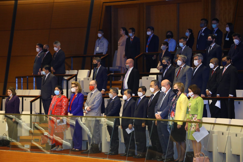 Đại diện các cơ quan ngoại giao, tổ chức quốc tế tại Hà Nội dự phiên khai mạc. (Ảnh: Văn Điệp/TTXVN)