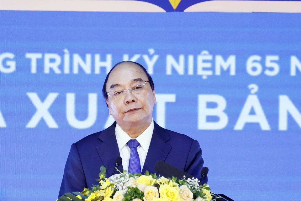 Hình ảnh Chủ tịch nước Nguyễn Xuân Phúc phát biểu tại lễ kỷ niệm 65 năm Nhà xuất bản Kim Đồng. (Ảnh: Thống Nhất/TTXVN)