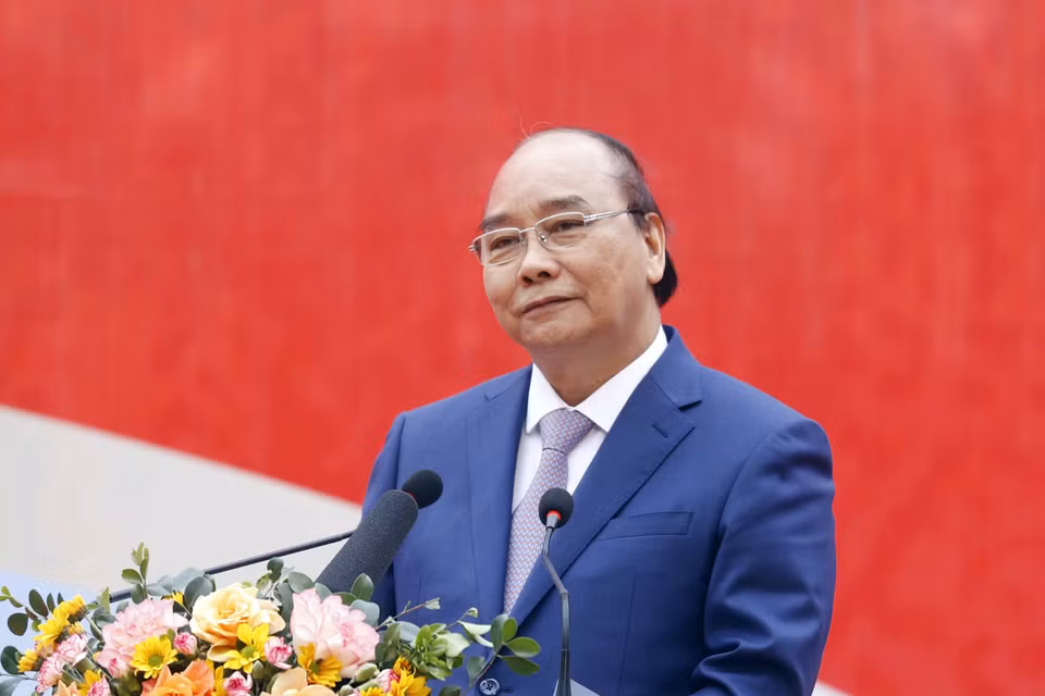 Chủ tịch nước Nguyễn Xuân Phúc phát biểu tại lễ phát động thi đua của Tập đoàn Dệt may Việt Nam. (Ảnh: Thống Nhất/TTXVN)