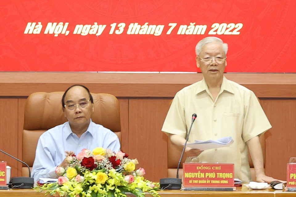 Hình ảnh Tổng Bí thư Nguyễn Phú Trọng, Bí thư Quân ủy Trung ương phát biểu kết luận hội nghị. (Ảnh: Trí Dũng/TTXVN)