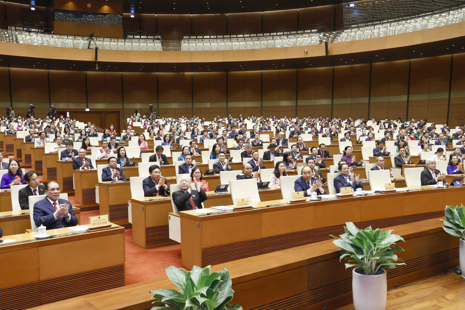 Tổng Bí thư Nguyễn Phú Trọng và các đại biểu dự phiên bế mạc. (Ảnh: Doãn Tấn/TTXVN)