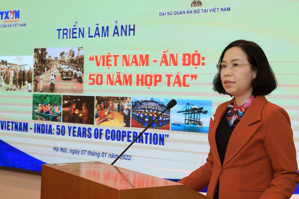 Tổng Giám đốc TTXVN Vũ Việt Trang phát biểu tại lễ khai mạc triển lãm. (Ảnh: Tuấn Anh/TTXVN)