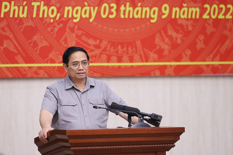 Hình ảnh Thủ tướng Phạm Minh Chính kết luận buổi làm việc với Ban Thường vụ Tỉnh ủy Phú Thọ. (Ảnh: Dương Giang/TTXVN)