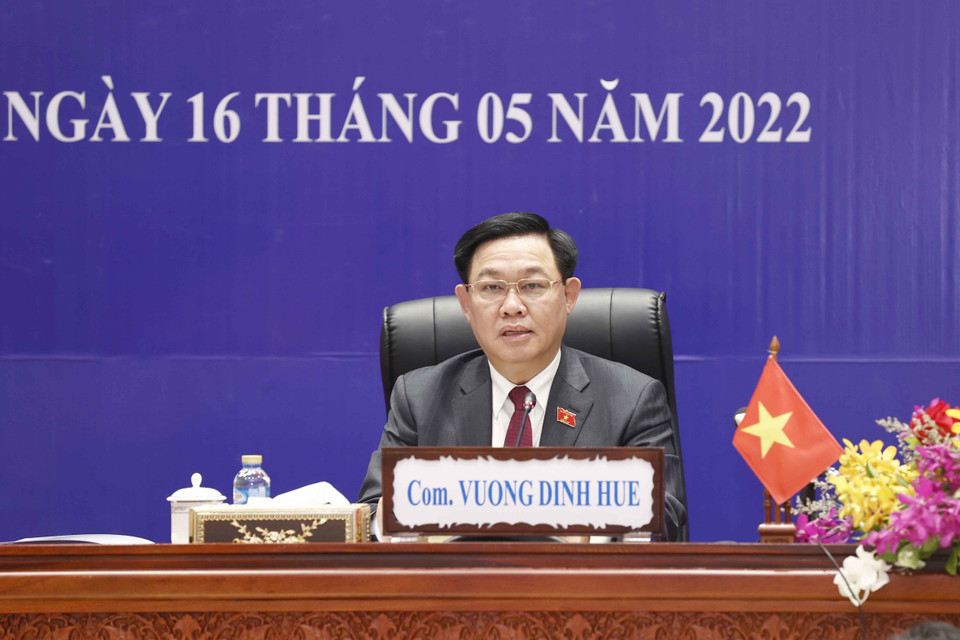 Chủ tịch Quốc hội Vương Đình Huệ phát biểu. (Ảnh: Doãn Tấn/TTXVN)