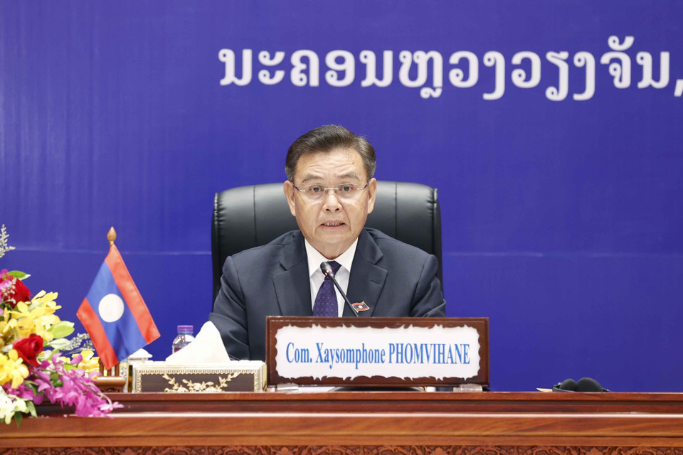 Chủ tịch Quốc hội Lào Saysomphone Phomvihane phát biểu.(Ảnh: Doãn Tấn/TTXVN)