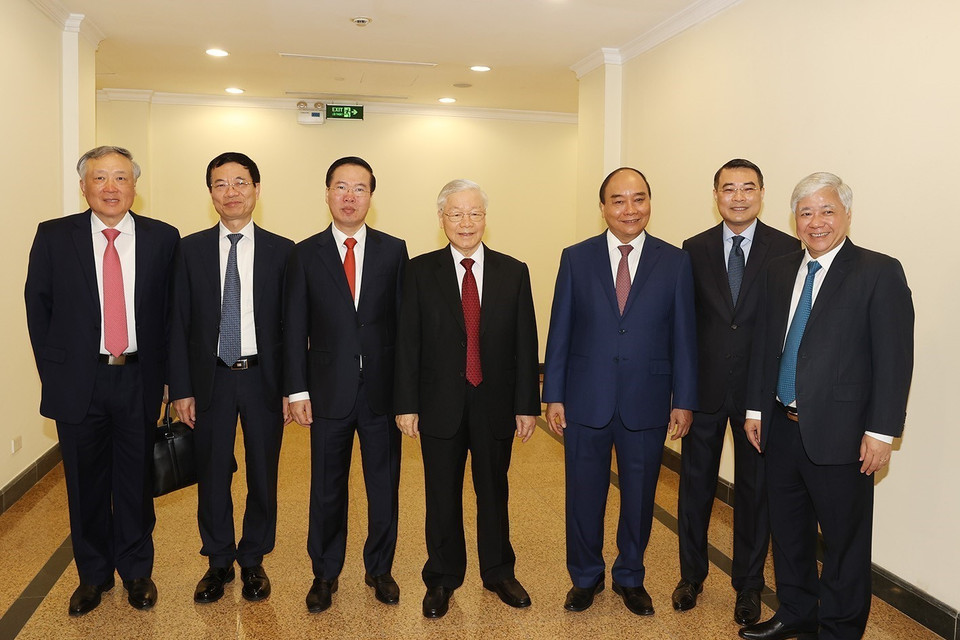  Tổng Bí thư Nguyễn Phú Trọng và các lãnh đạo Đảng, Nhà nước cùng các đại biểu dự phiên khai mạc hội nghị. (Ảnh: Trí Dũng/TTXVN)