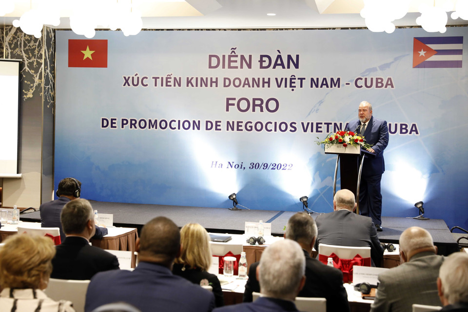 Thủ tướng nước Cộng hòa Cuba Manuel Marrero Cruz phát biểu tại diễn đàn. (Ảnh: An Đăng/TTXVN)