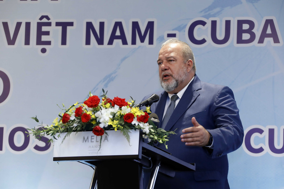 Thủ tướng nước Cộng hòa Cuba Manuel Marrero Cruz phát biểu tại diễn đàn. (Ảnh: An Đăng/TTXVN)