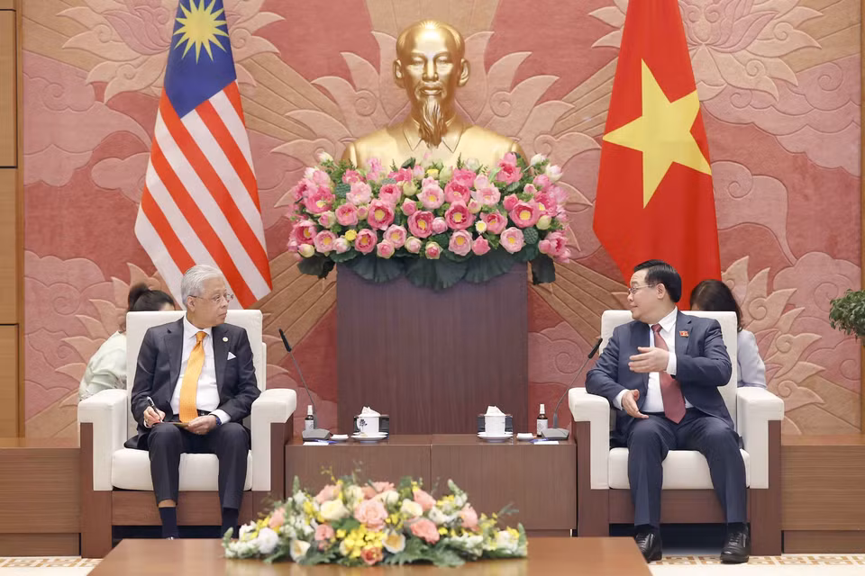 Chủ tịch Quốc hội Vương Đình Huệ tiếp Thủ tướng Malaysia Dato’ Sri Ismail Sabri bin Yaakob thăm chính thức Việt Nam. (Ảnh: Doãn Tấn/TTXVN)