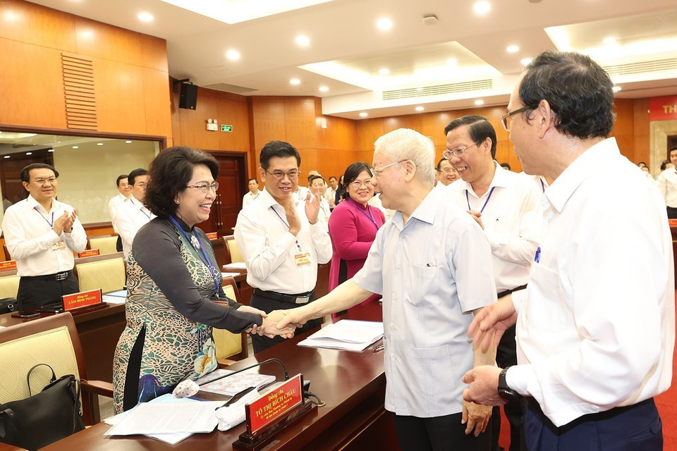 Tổng Bí thư Nguyễn Phú Trọng với các đại biểu. (Ảnh: Trí Dũng/TTXVN)