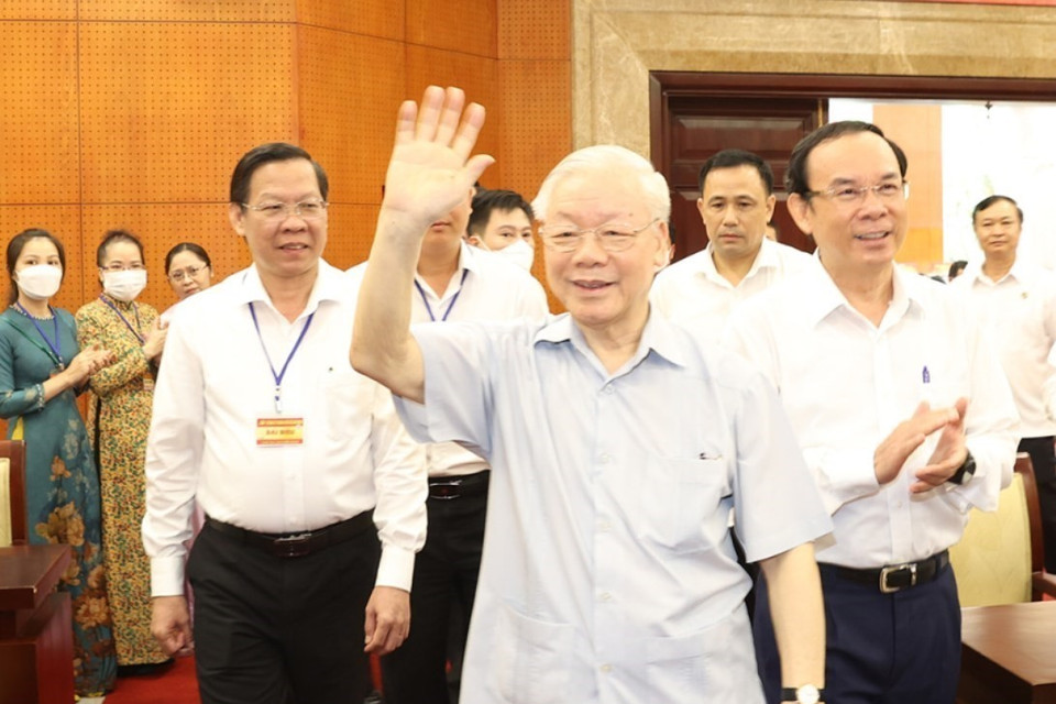 Tổng Bí thư Nguyễn Phú Trọng đến làm việc với Ban Thường vụ Thành ủy và lãnh đạo chủ chốt Thành phố Hồ Chí Minh. (Ảnh: Trí Dũng/TTXVN)