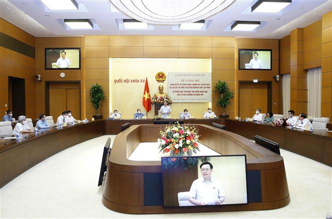 Quang cảnh lễ công bố nghị quyết. (Ảnh: Doãn Tấn/TTXVN)