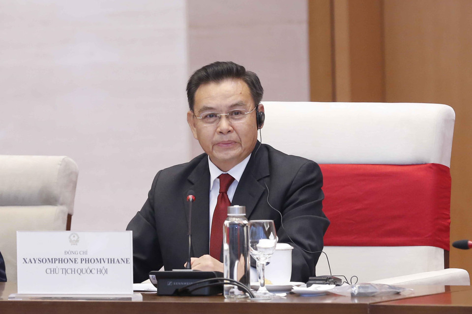 Chủ tịch Quốc hội nước Cộng hòa Dân chủ Nhân dân Lào Xaysomphone Phomvihane phát biểu tại buổi hội đàm. (Ảnh: Doãn Tấn/TTXVN)
