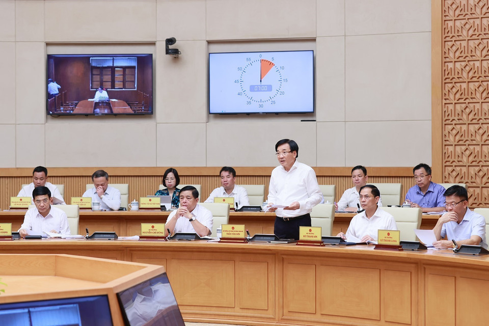 Bộ trưởng, Chủ nhiệm Văn phòng Chính phủ Trần Văn Sơn phát biểu. (Ảnh: Dương Giang/TTXVN)