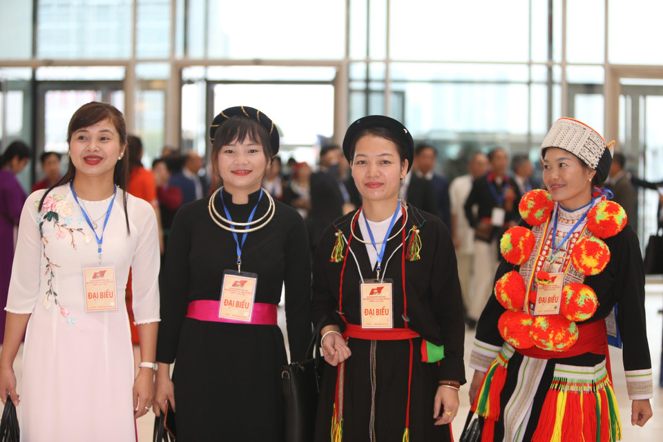 Tham dự Đại hội có 281 đại biểu dân tộc ít người, chiếm 28,13%. (Nguồn: TTXVN)