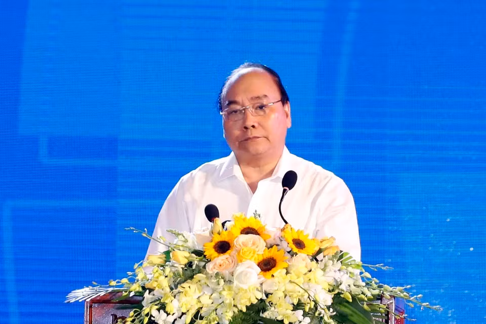 Thủ tướng Nguyễn Xuân Phúc phát biểu tại hội nghị. (Ảnh: Thống Nhất/TTXVN)