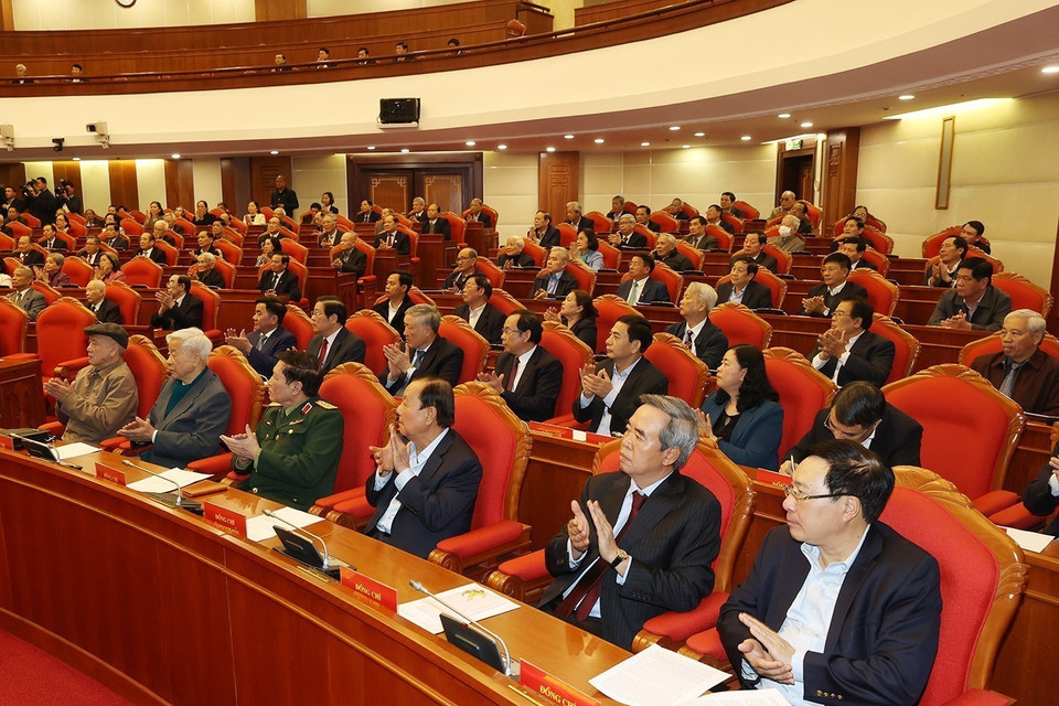 Các đồng chí lãnh đạo, nguyên lãnh đạo Đảng, Nhà nước dự hội nghị. (Ảnh: Trí Dũng/TTXVN)