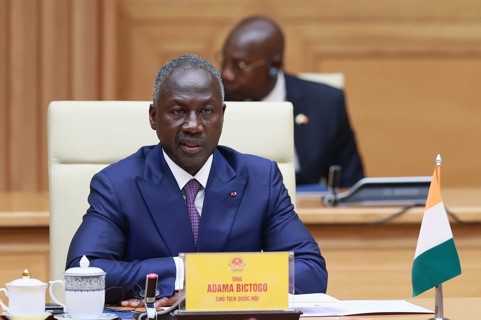 Chủ tịch Quốc hội Bờ Biển Ngà Adama Bictogo phát biểu. (Ảnh: Dương Giang/TTXVN)