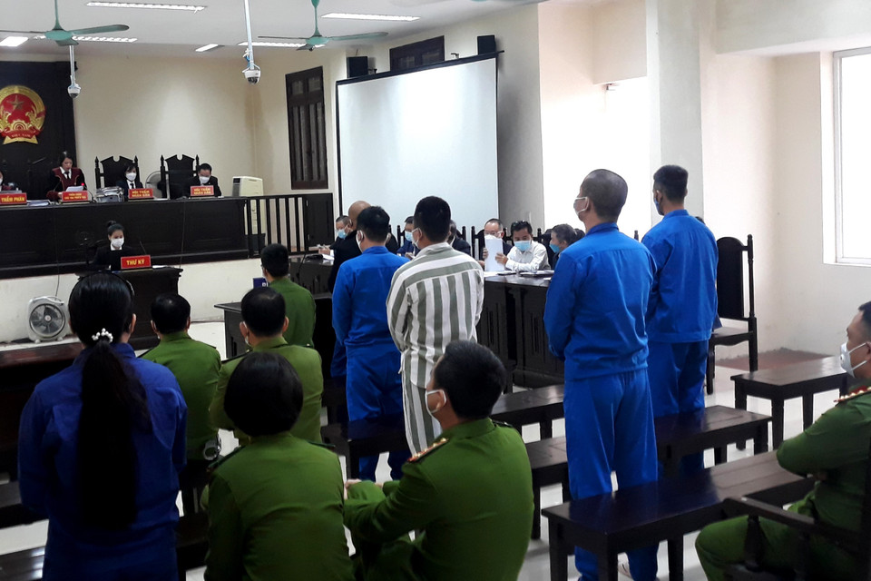 Quang cảnh phiên xét xử. (Ảnh: Thế Duyệt/TTXVN)