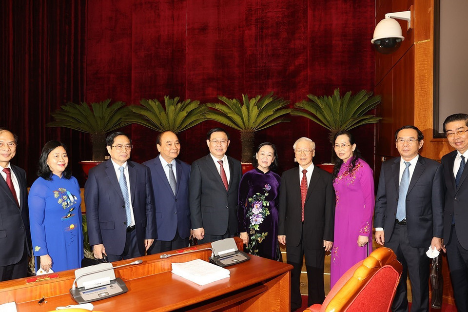 Hội nghị lần thứ tư Ban Chấp hành Trung ương Đảng Cộng sản Việt Nam khóa XIII họp phiên bế mạc tại Trụ sở Trung ương Đảng, Hà Nội.(Ảnh: Trí Dũng/TTXVN)