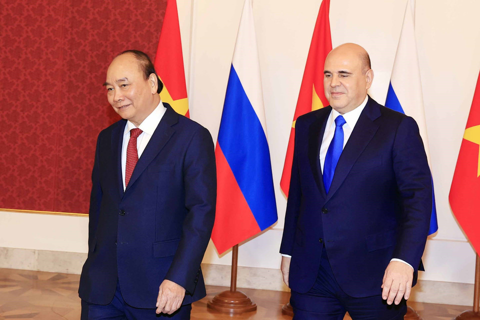 Chủ tịch nước Nguyễn Xuân Phúc và Thủ tướng Liên bang Nga M.V Mishustin tại cuộc hội kiến. (Ảnh: Thống Nhất/TTXVN)