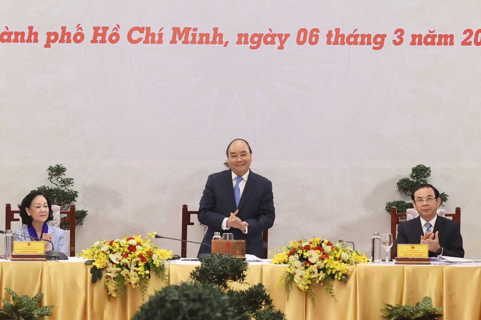 Thủ tướng Nguyễn Xuân Phúc chủ trì cuộc “Đối thoại 2045.” (Ảnh: Thống Nhất/TTXVN)