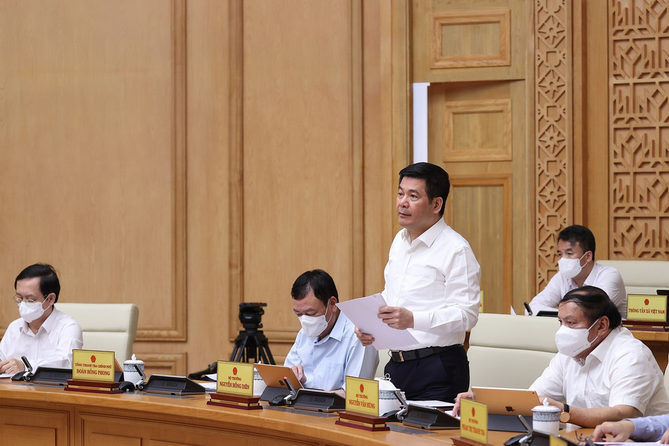  Bộ trưởng Bộ Công Thương Nguyễn Hồng Diên phát biểu. (Ảnh: Dương Giang/TTXVN)