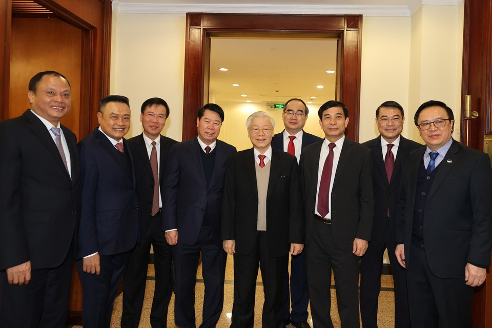 Tổng Bí thư, Chủ tịch nước Nguyễn Phú Trọng với các đại biểu. (Ảnh: Trí Dũng/TTXVN)