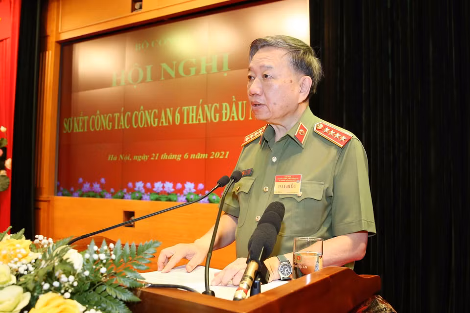 Đại tướng Tô Lâm, Ủy viên Bộ Chính trị, Bộ trưởng Bộ Công an phát biểu. (Ảnh: Phạm Kiên/TTXVN)