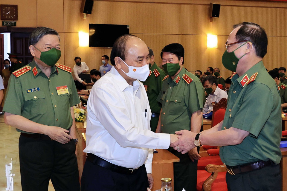 Chủ tịch nước Nguyễn Xuân Phúc với các đại biểu dự hội nghị. (Ảnh: Thống Nhất/TTXVN)