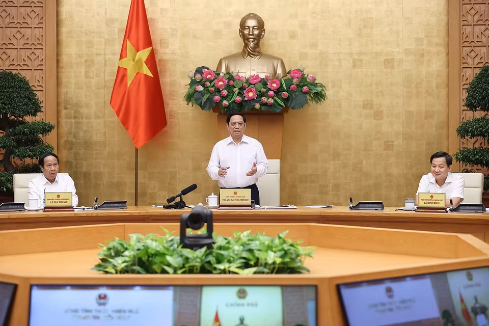  Thủ tướng làm việc với lãnh đạo tỉnh Thừa Thiên-Huế về phát triển kinh tế-xã hội. (Ảnh: Dương Giang/TTXVN)
