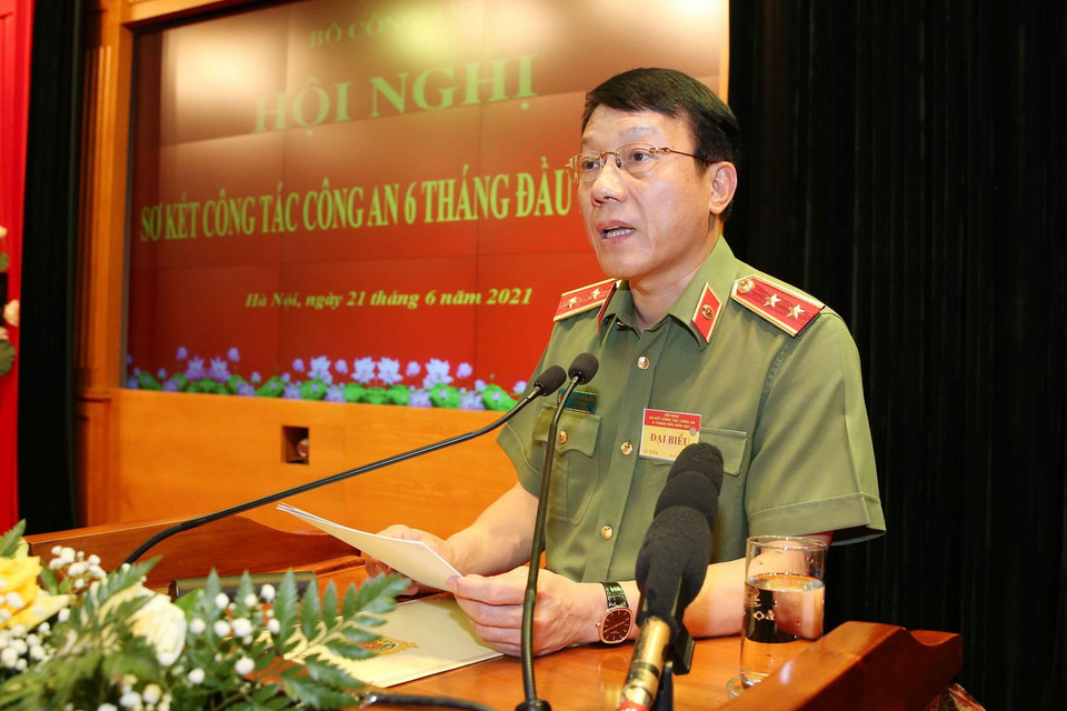 Trung tướng Lương Tam Quang, Ủy viên Trung ương Đảng, Thứ trưởng Bộ Công an phát biểu. (Ảnh: Phạm Kiên/TTXVN)